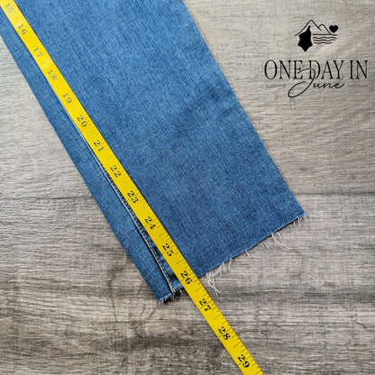 AG Adriano Goldschmied The Prima Crop Cigarette Jeans Blue NWT Size 4 (27)
