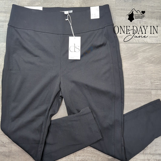 Dear Scarlet Pull On Legging Pants Size 2x