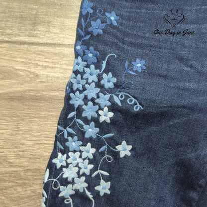 Karen Kane Midnight Sun Floral Embroidered Ankle Jeans Blue NWT Size 2