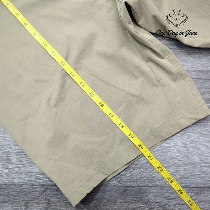 Free Country Cargo Shorts Size 40