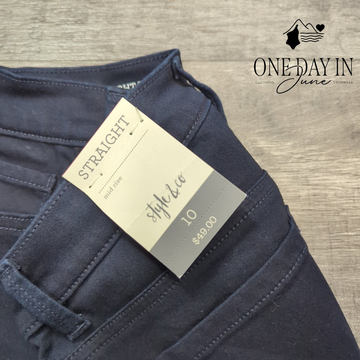 Style & Co Mid Rise Straight Leg Jeans Dark Navy Blue NWT Size 10