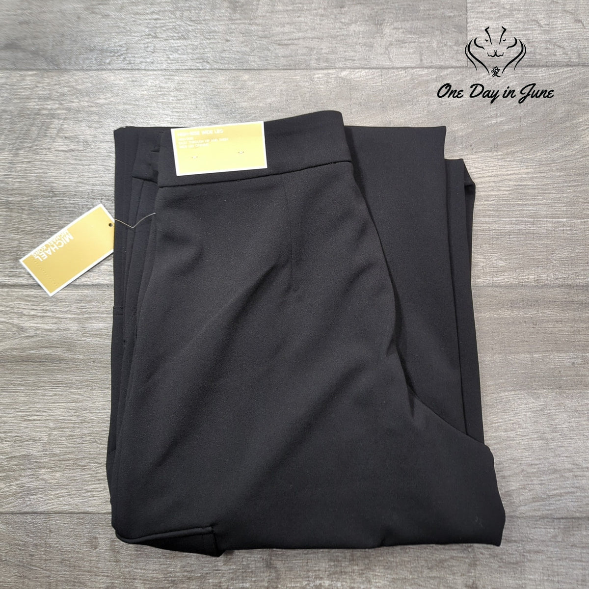 Michael Kors High Rise Wide Leg Cargo Pants Black Belted NWT Size 4