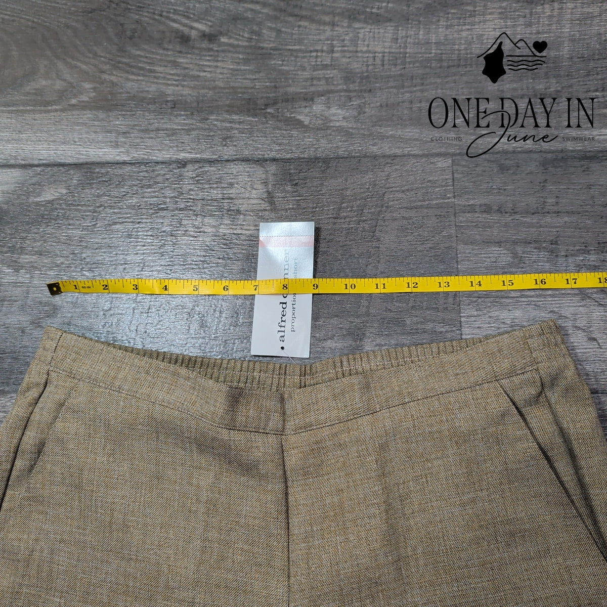 Alfred Dunner City Limits Pull On Pants Toast Tan NWT Size 10