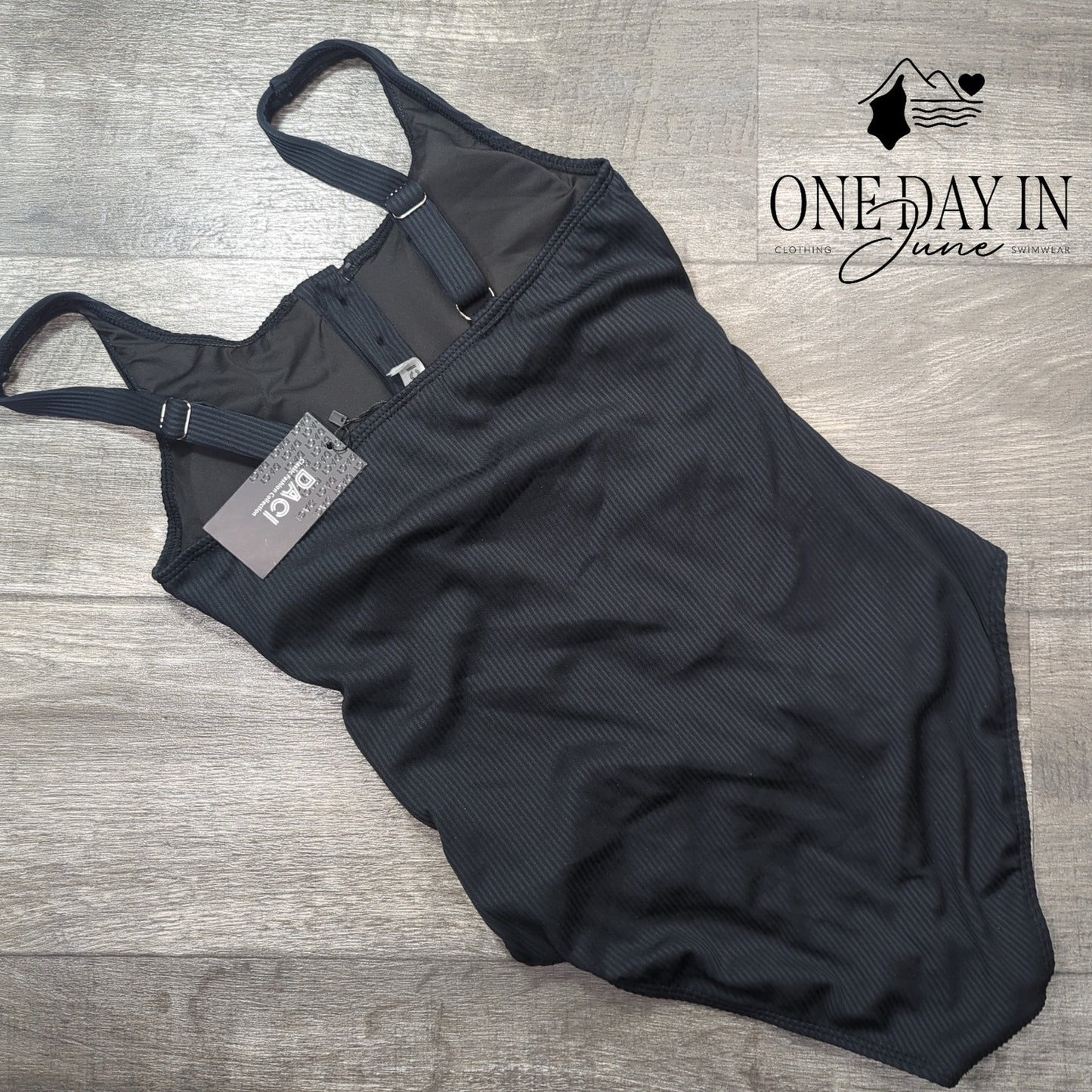 Daci Ribbed One Piece Swimsuit Size M