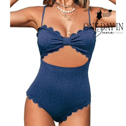 Cupshe Scallop Textured Cut Out One Piece Swimsuit Size M