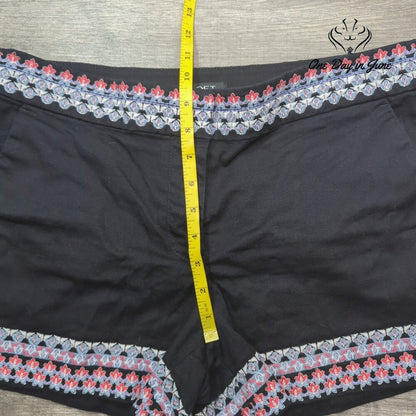 Loft Embroidered Chino Shorts Size 8