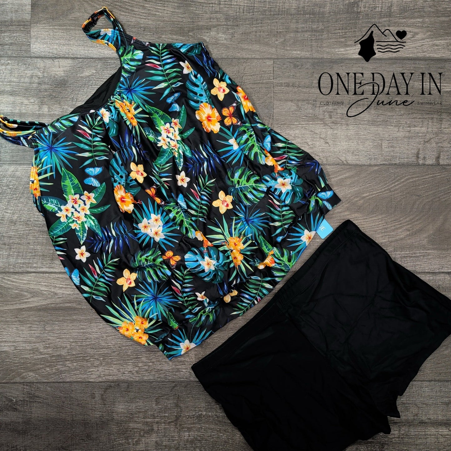Yonique Plus Size Tropical Blouson Tankini Swimsuit Size 16W