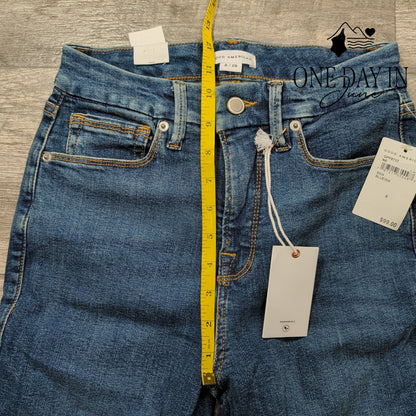 Good American Good Petite Flare Jeans Size 8 (29)