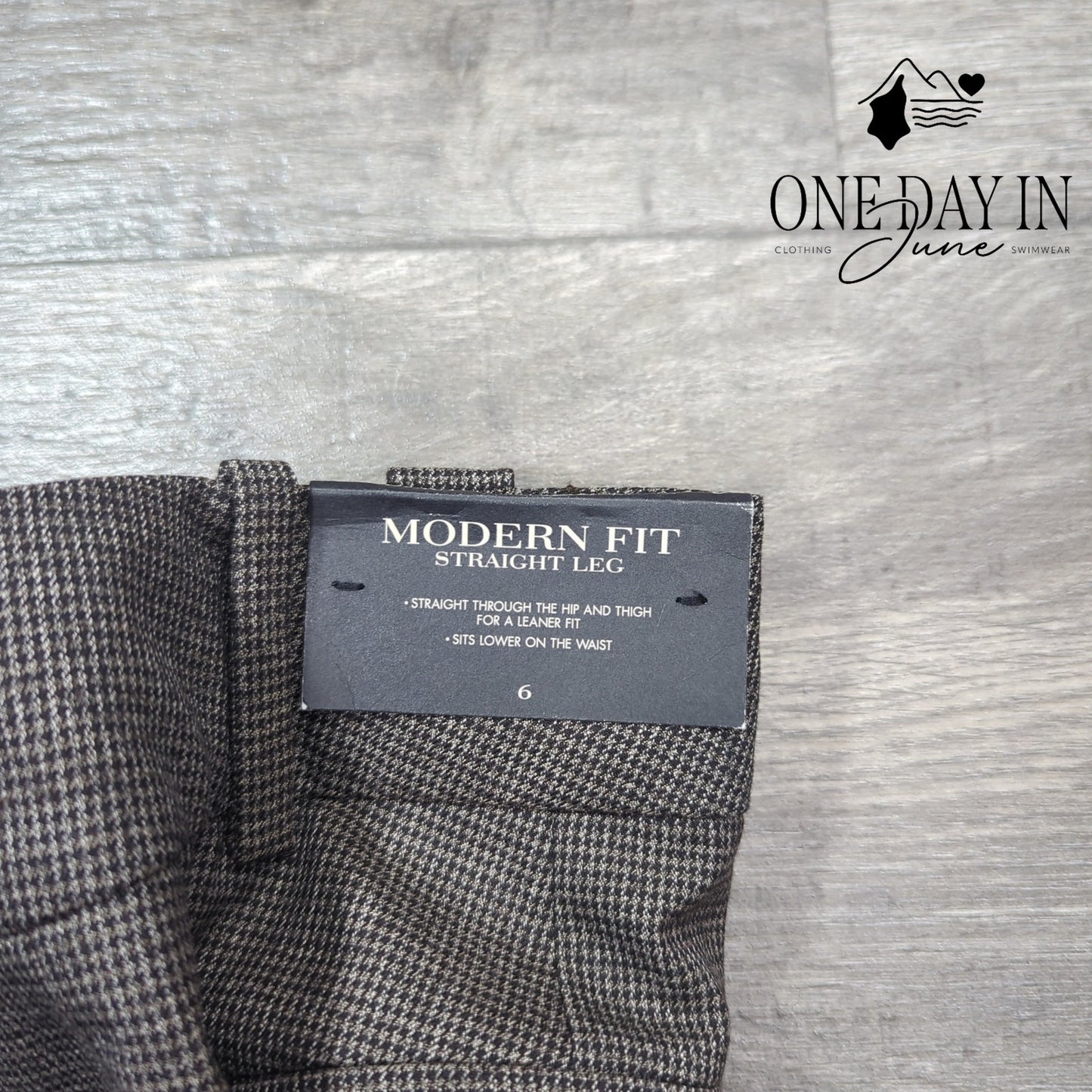 Ann Taylor Modern Fit Straight Leg Pants Size 6