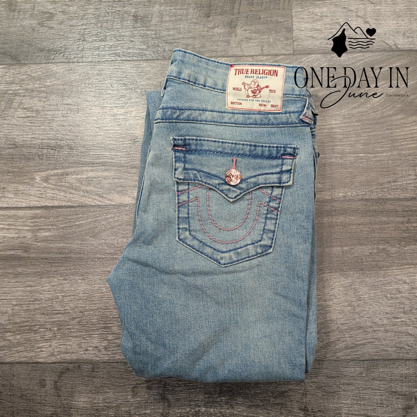 True Religion Becca Mid Rise Flap Bootcut Jeans Size 4 (27)