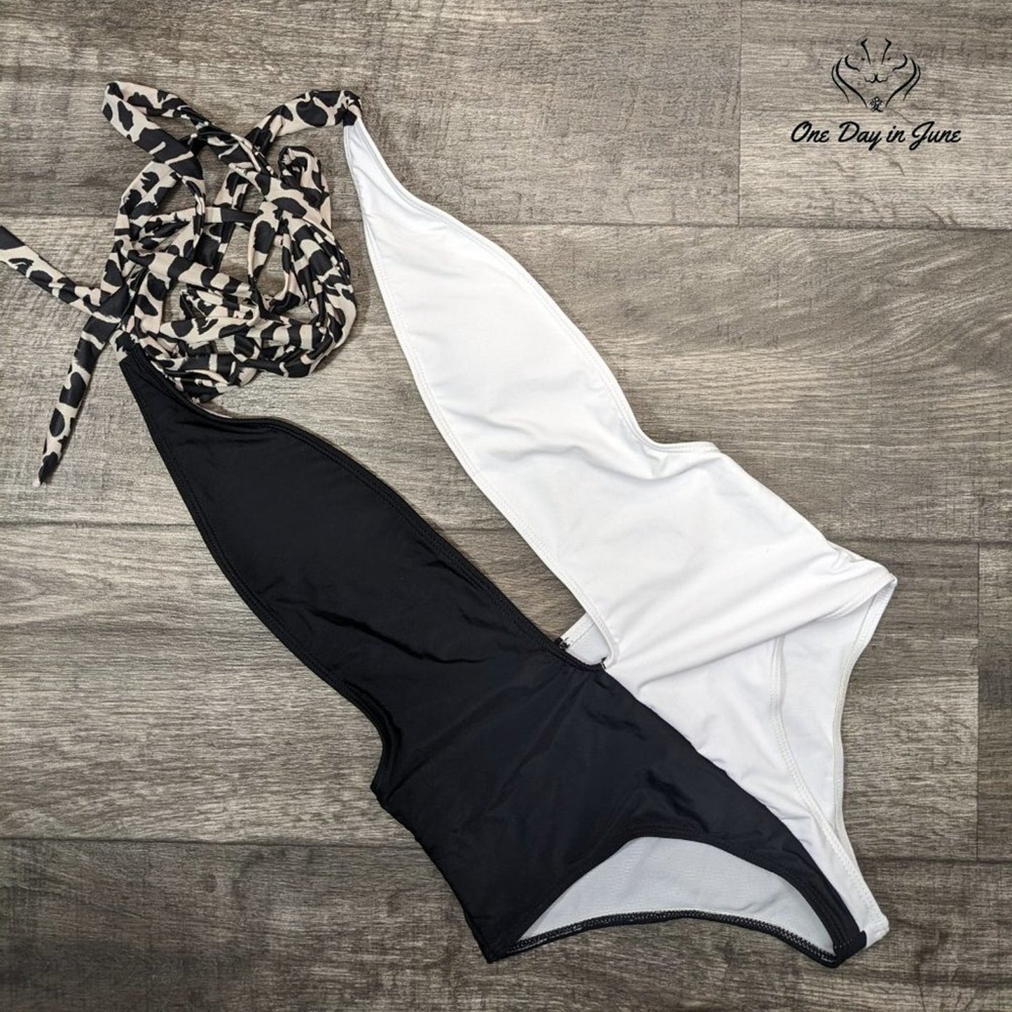ALove Deep V Tie Wrap One Piece Swimsuit Size S