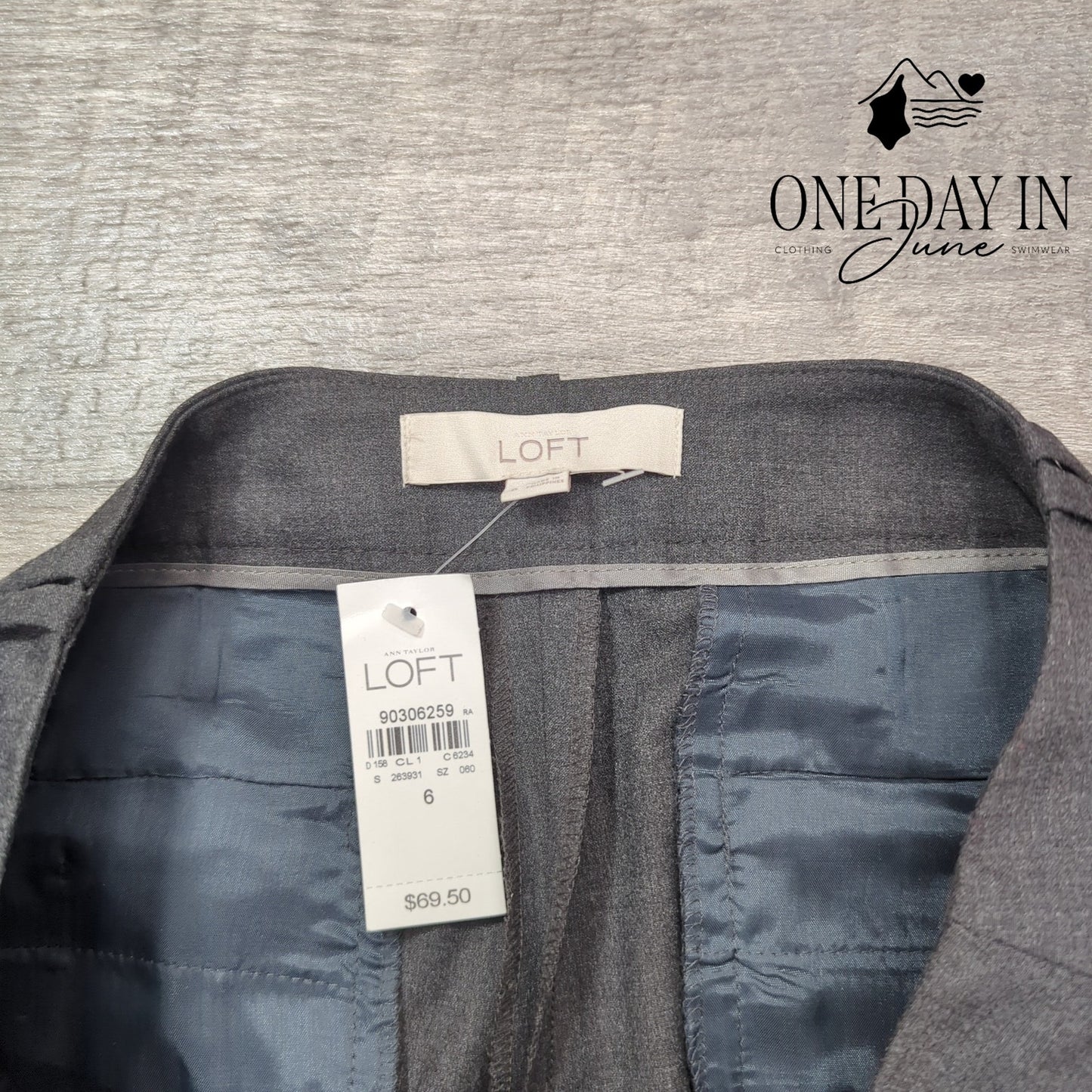 Loft Straight Leg Dress Pants Size 6