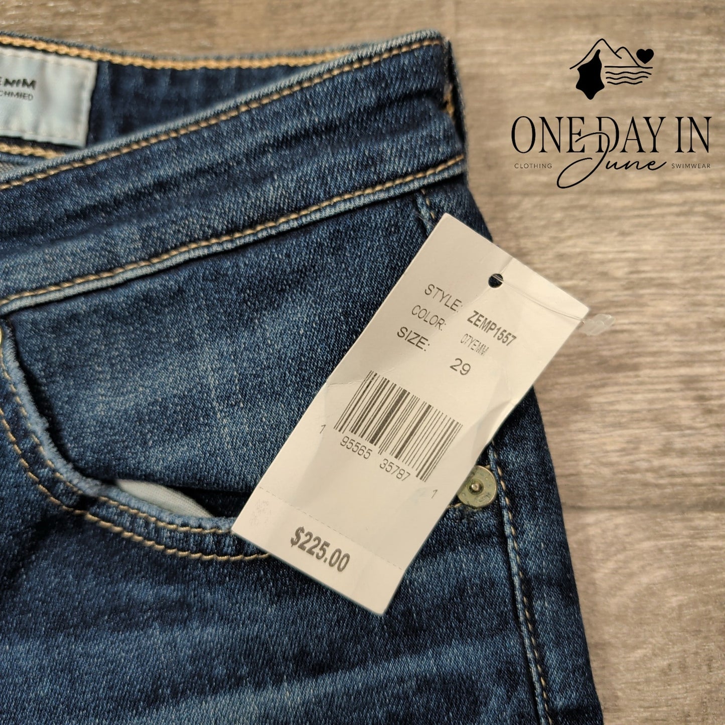 AG Adriano Goldschmied The Prima Cigarette Crop Jeans Size 8