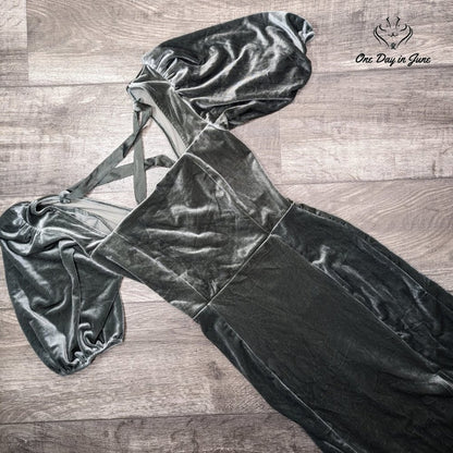 Forever 21 Velour Lace Up Back Maxi Dress Size M