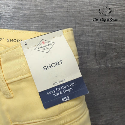 St. John's Bay 7" Mid Rise Shorts Size 2