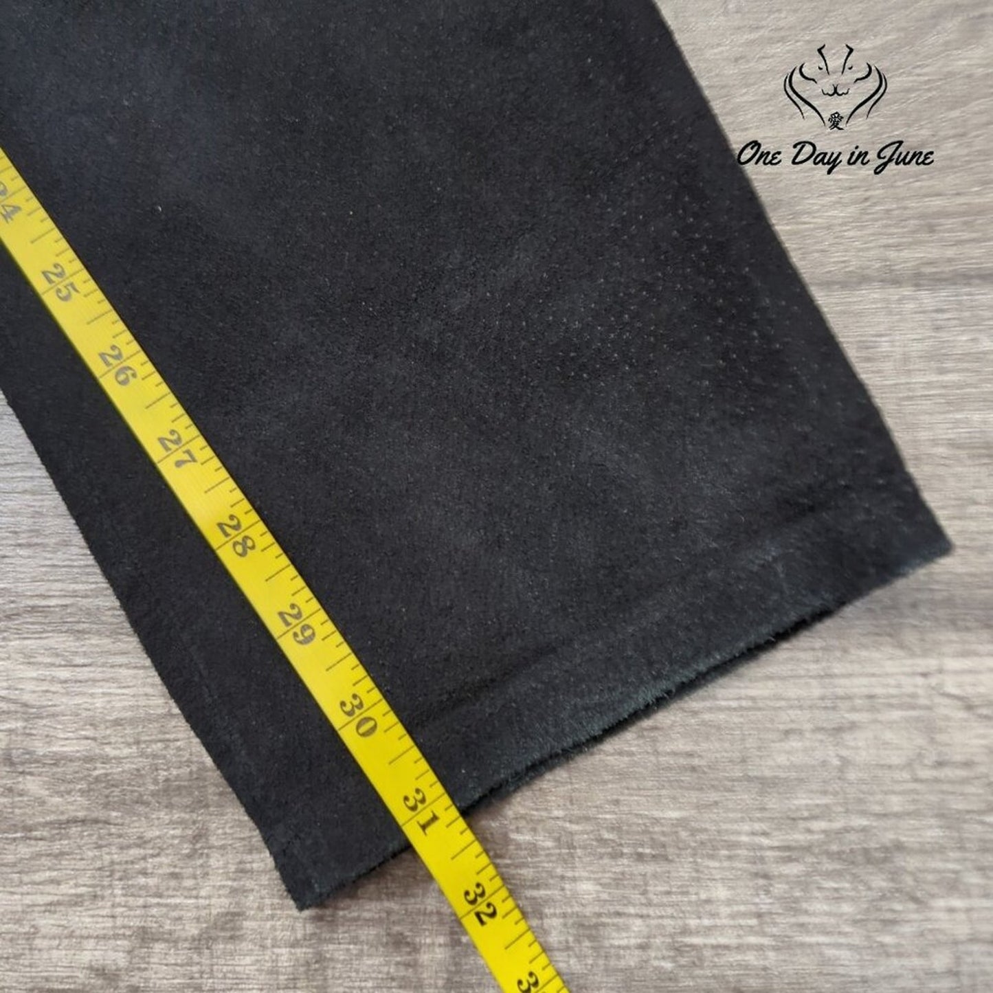 Hugo Buscati Suede Leather Pants Size 8