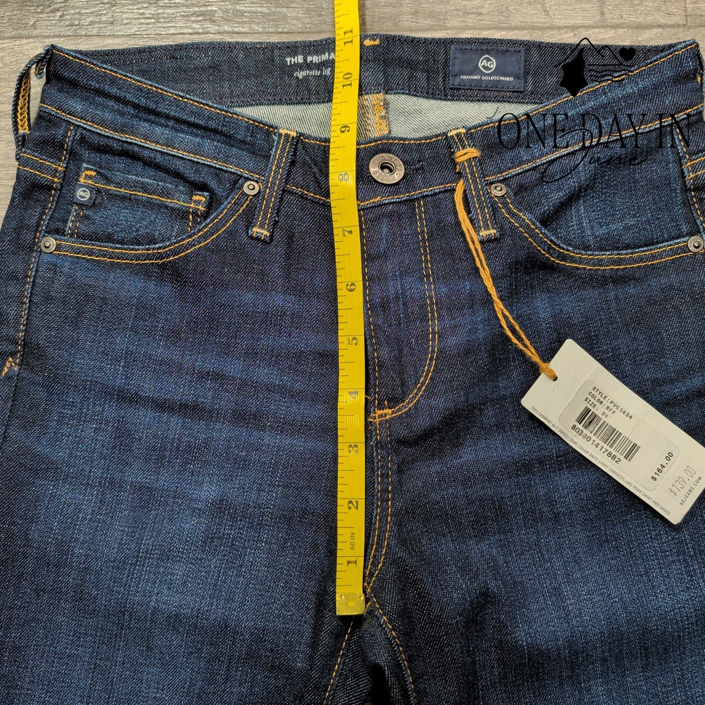 AG Adriano Goldschmied The Prima Cigarette Leg Jeans Size 00 (24)