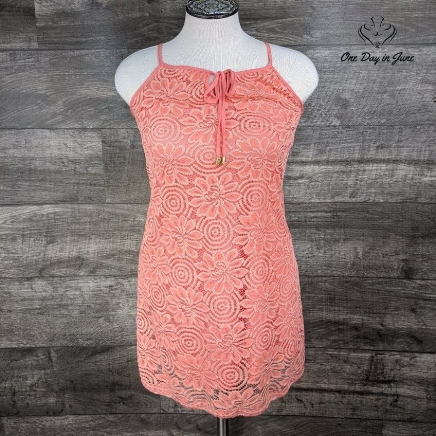Lily Rose Sleeveless Floral Lace Top