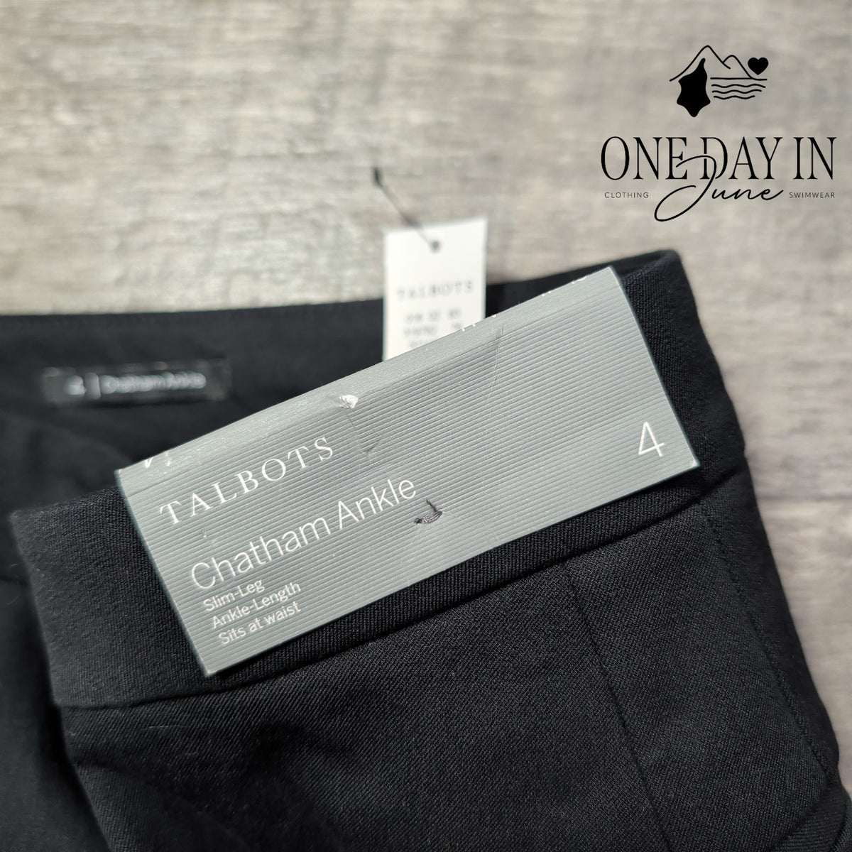 Talbots Chatham Ankle Slim Leg Pants Black Side Zip NWT Size 4