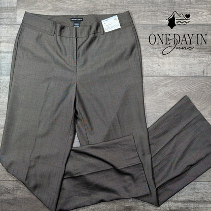 New York & Company Mid Rise City Straight Pants Size 10T