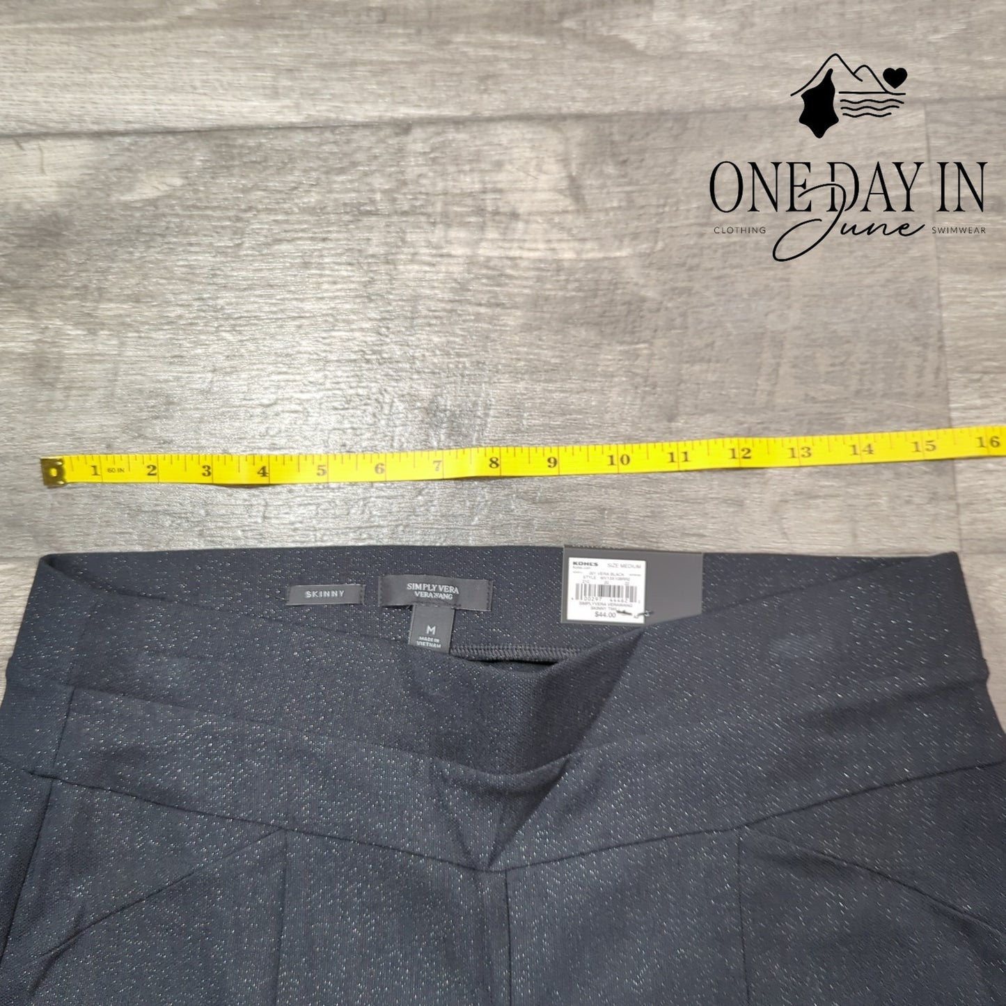 Simply Vera Mid Rise Skinny Pants Size M