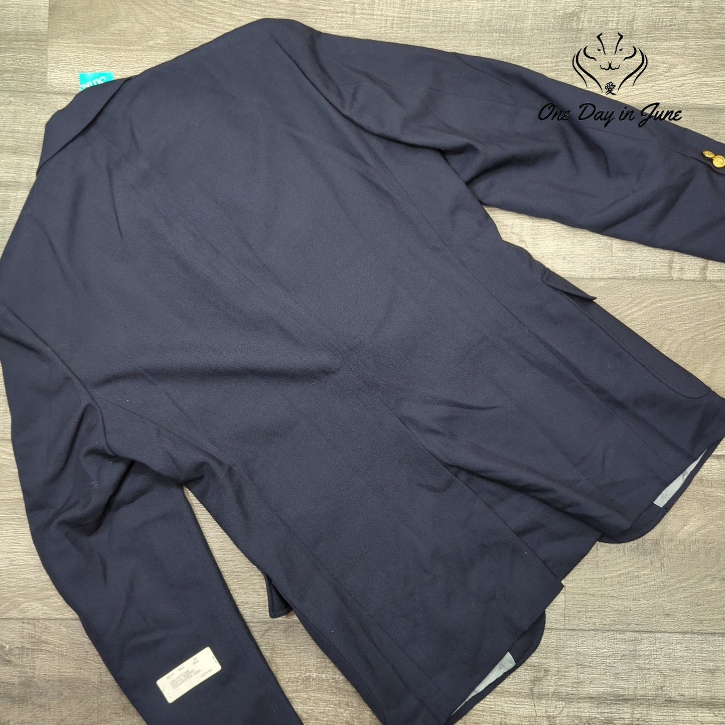 Gentleman's Clothing by Corbin 3 Button Wool Blazer Size 32 Reg