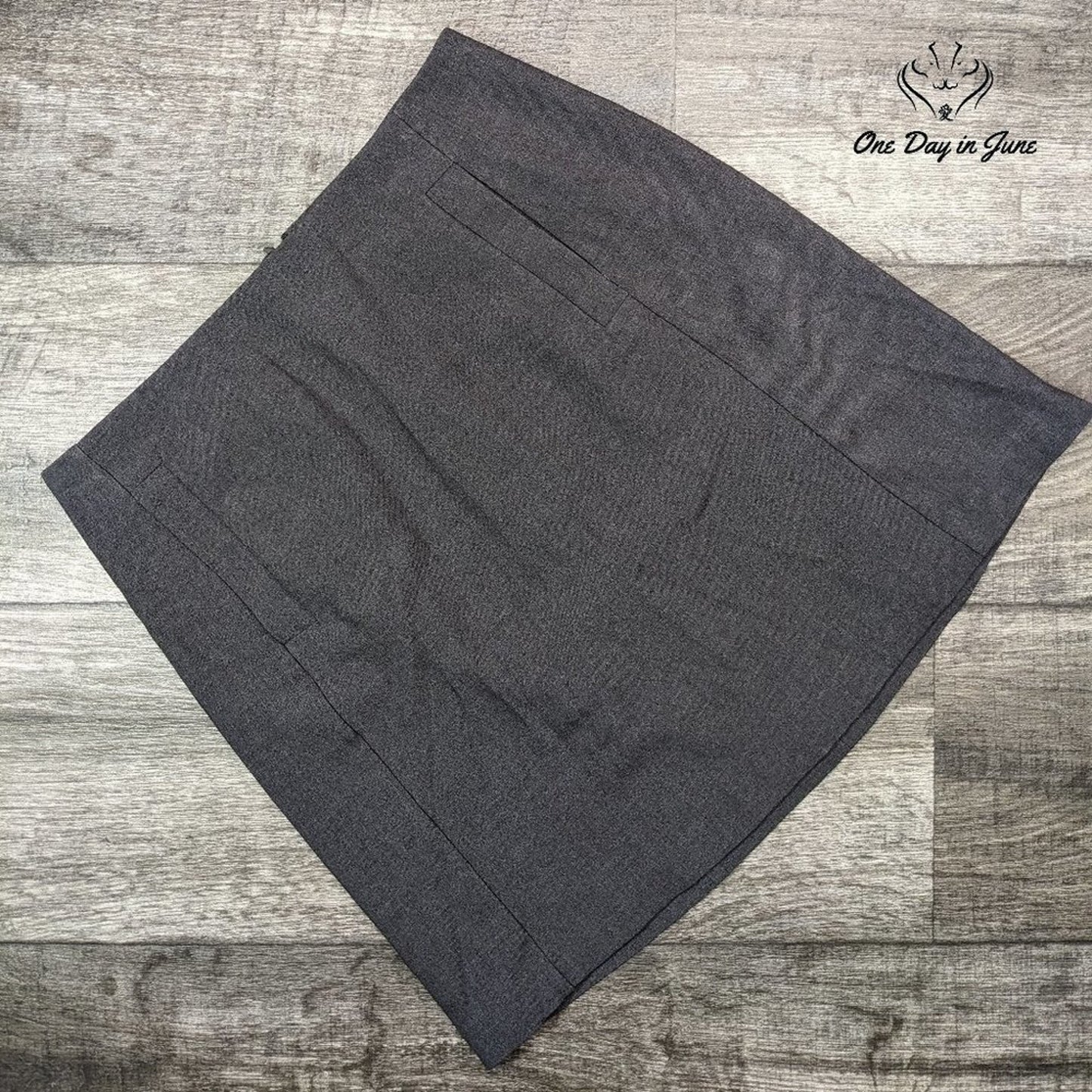 Elle Pocketed Mini Skirt Size 2