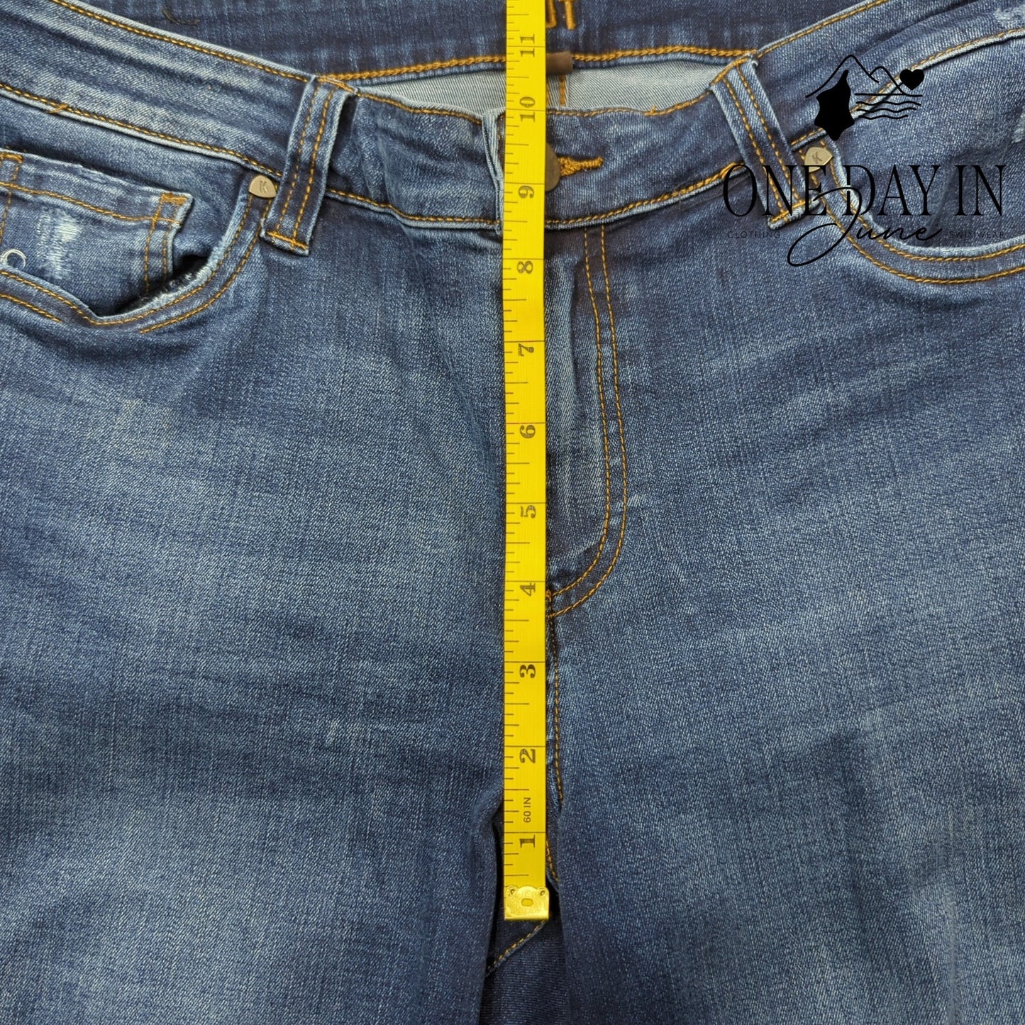 Kut from the Kloth Ankle Skinny Jeans Size 10