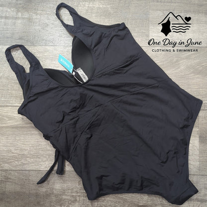 Yonique Plus Size Tie Side One Piece Swimsuit Size 20W