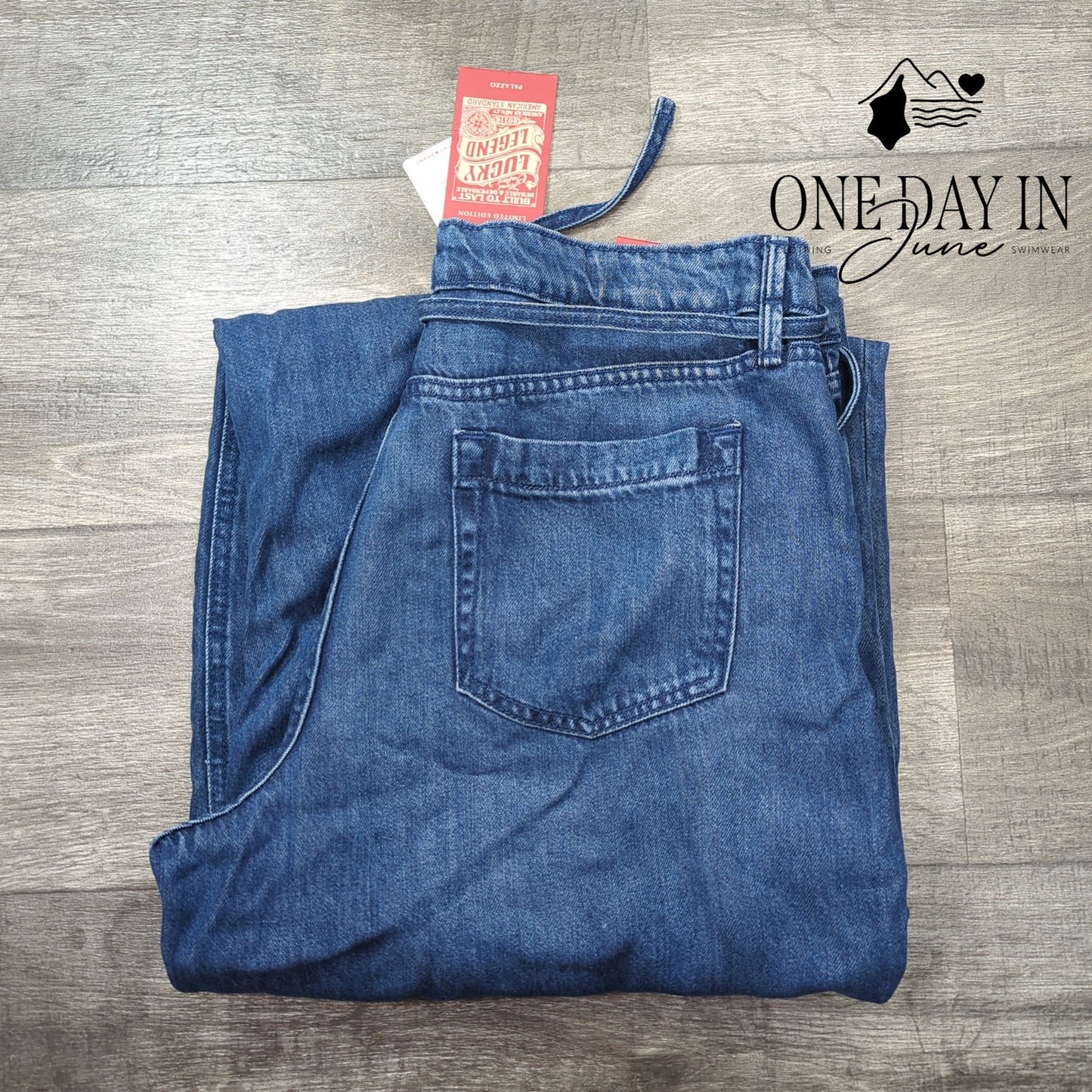 Lucky Brand Palazo Liquid Denim Wide Leg Jeans Size 14
