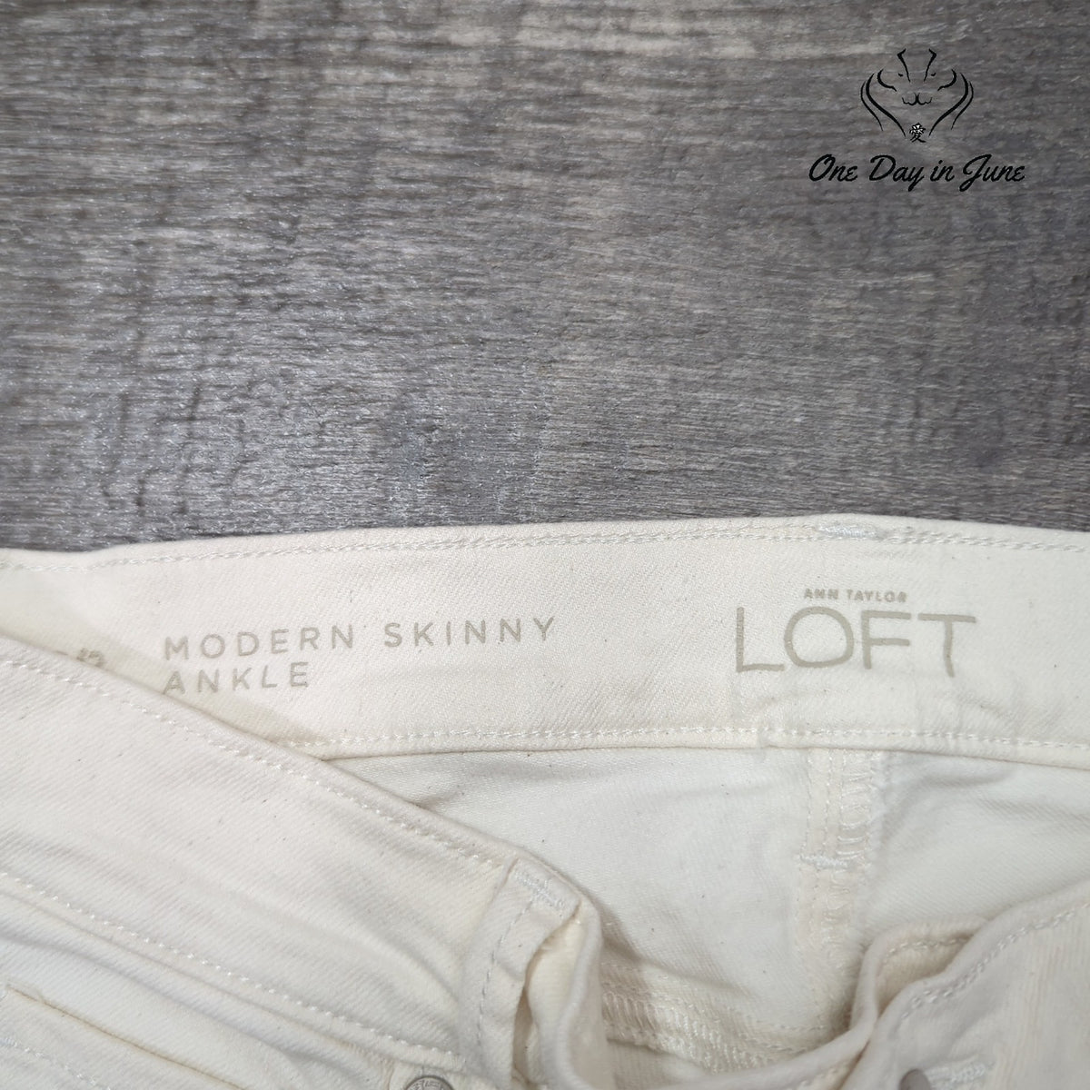 Loft Modern Skinny Ankle Jeans White Size 2