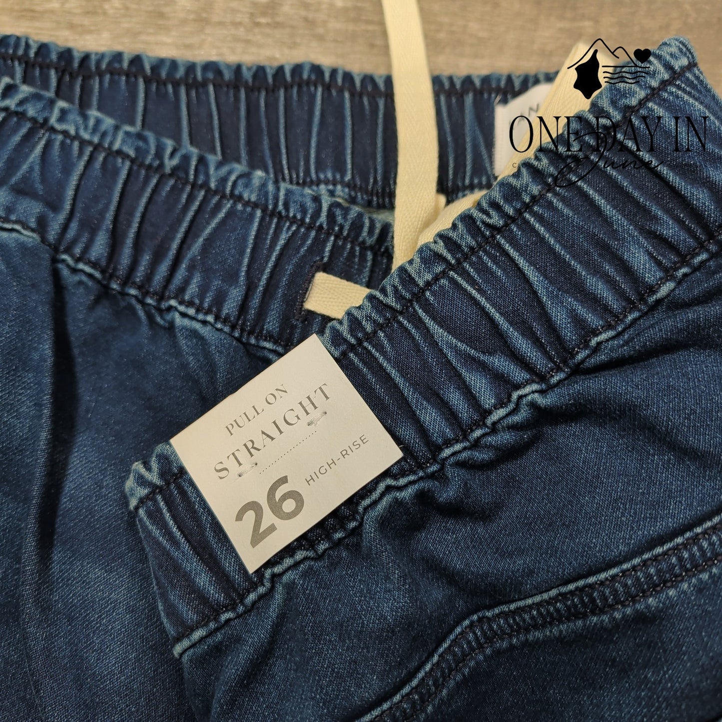 Lane Bryant Pull-On Lightweight Denim Straight Jeans Drawstring NWT Size 26
