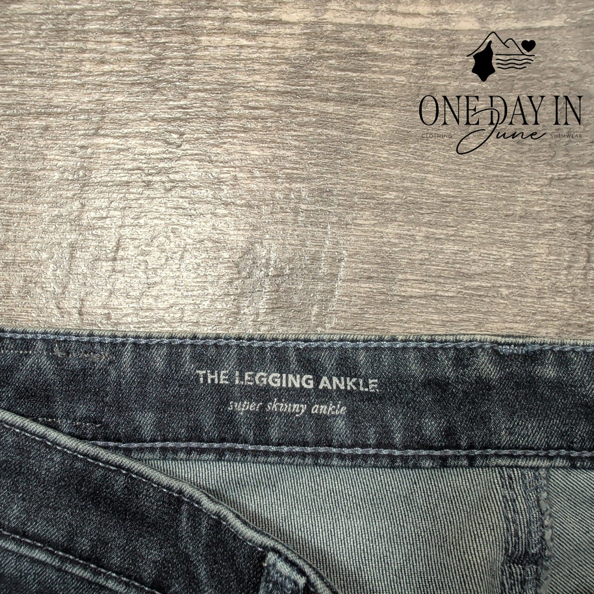 AG Adriano Goldschmied The Legging Ankle Super Skinny Jeans Blue NWT Size 4 (27)