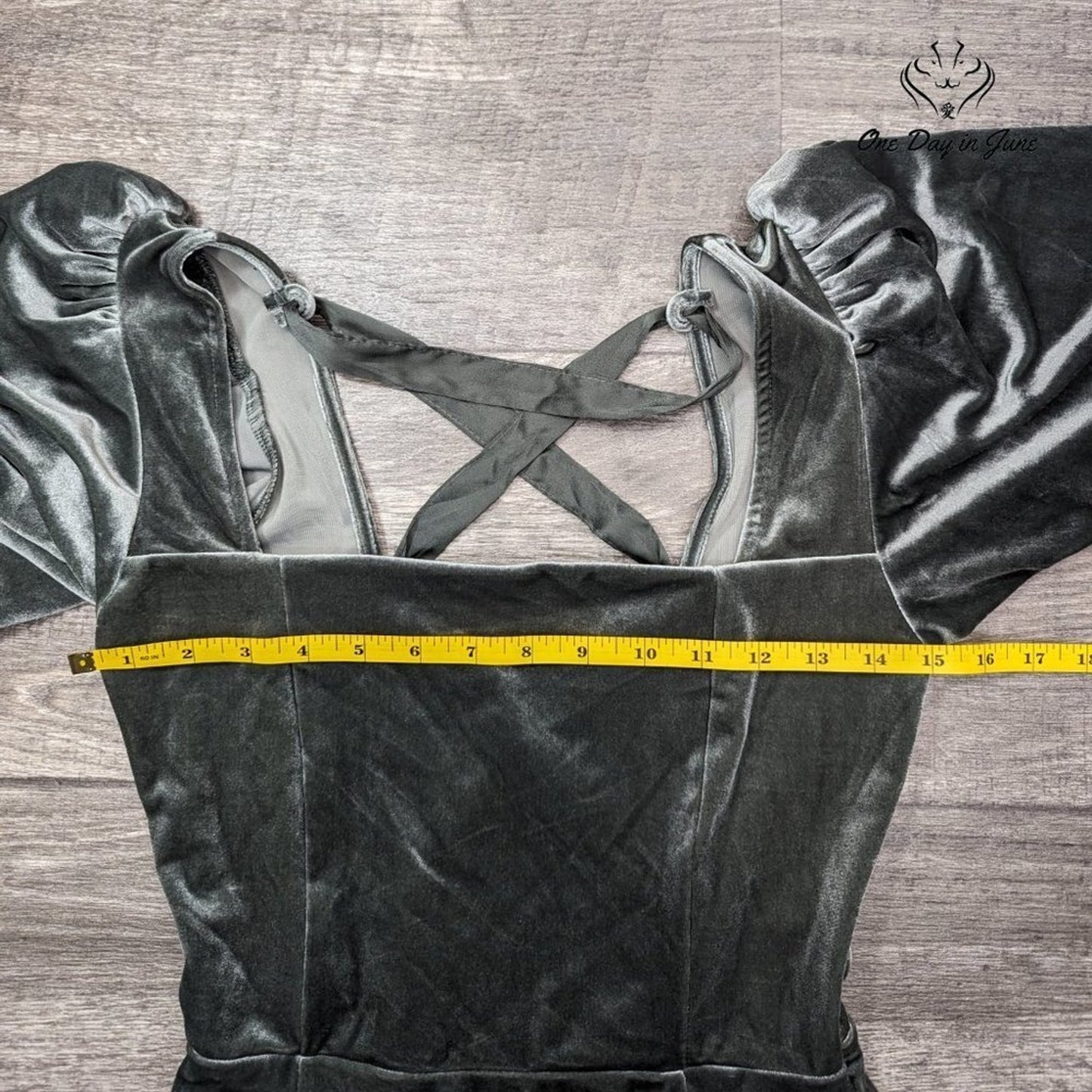 Forever 21 Velour Lace Up Back Maxi Dress Size M