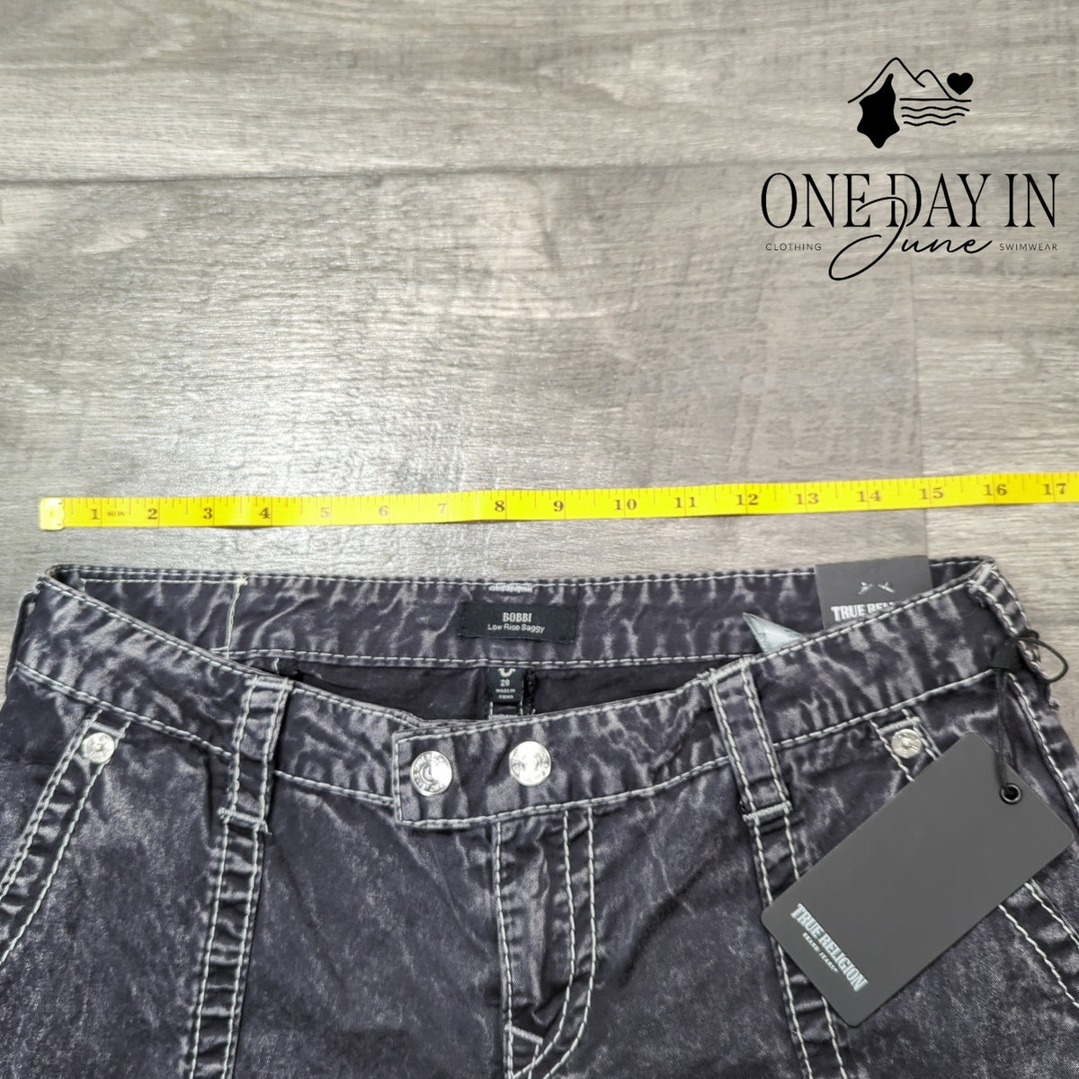 True Religion Bobbi Low Rise Baggy Big T Jeans Black NWT $179 Size 28 (6)