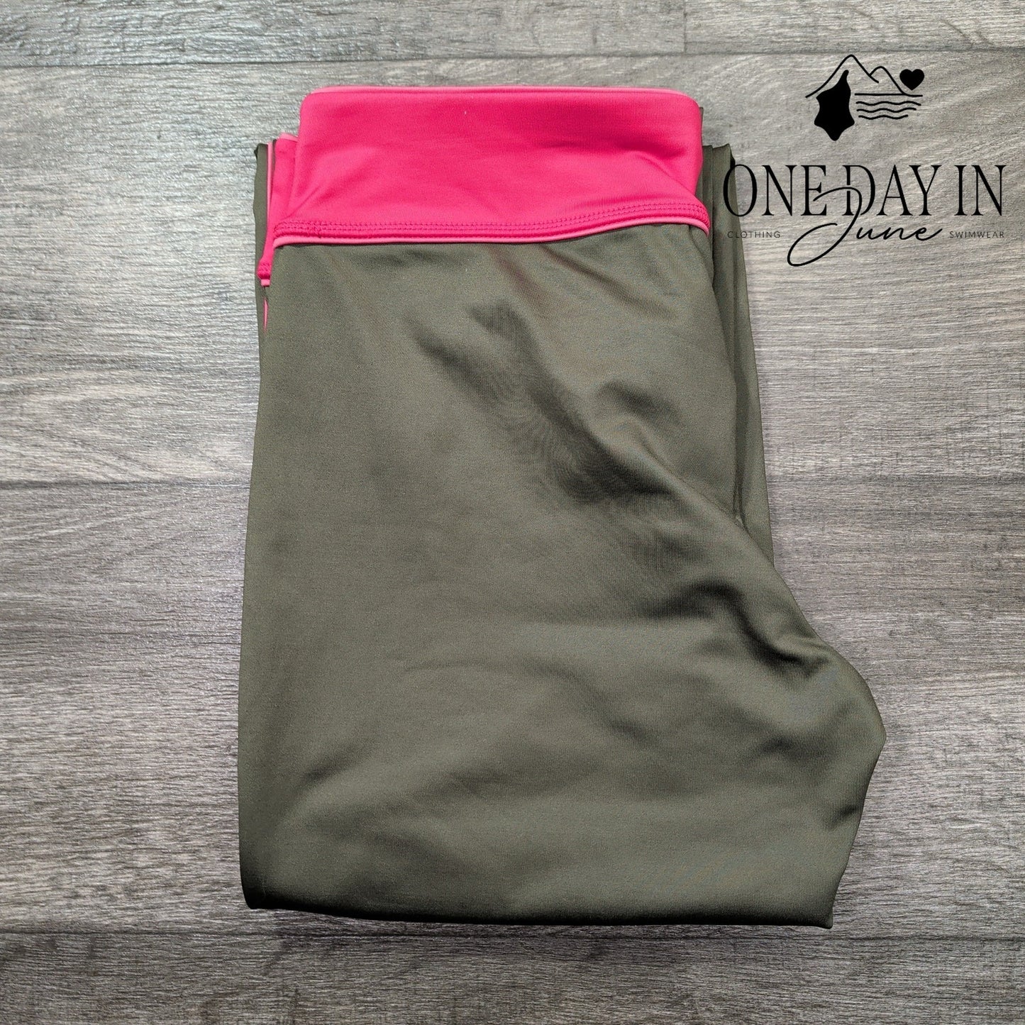 Old Navy Yoga Pants Size M