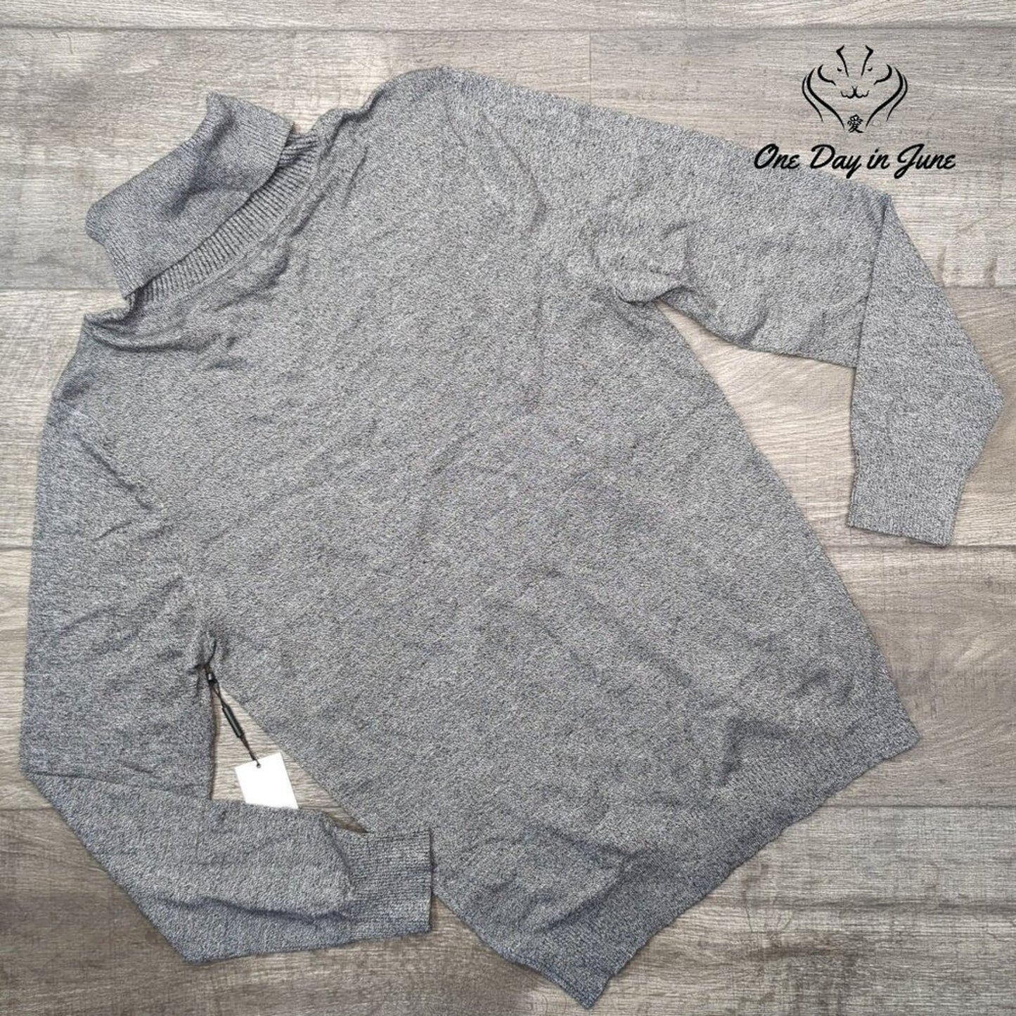Calvin Klein Pulll Over Turtle Neck Sweater Size L