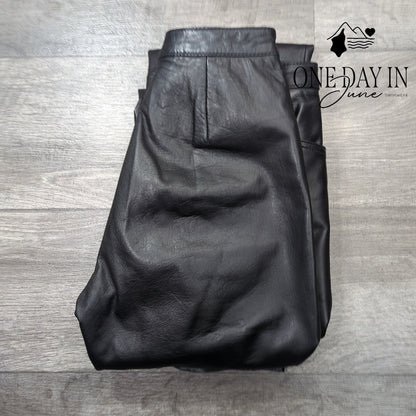 Wilsons Straight Leg Leather Pants Size 4