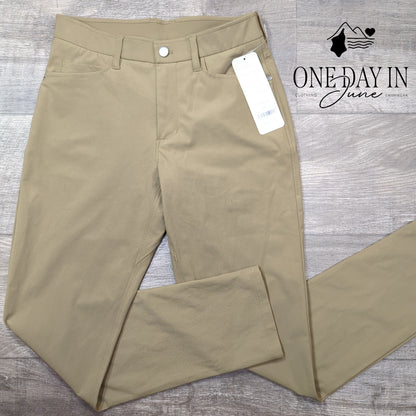 CRZ Yoga Golf Pants Size S (28W)