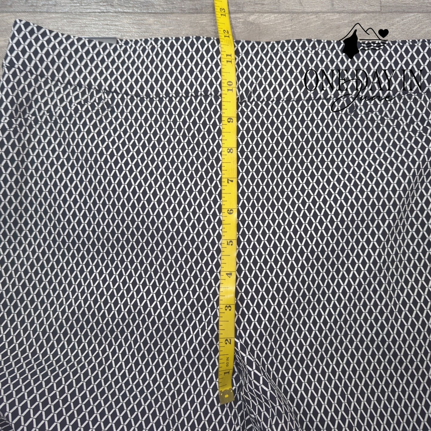 Rafaella Stretch Capri Pants Size 10