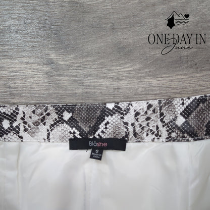 Blashe Snake Print Faux Leather Mini Skirt Size S