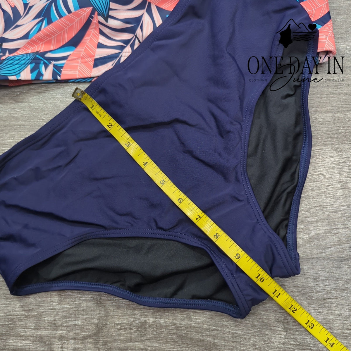 Charmo High Neck Tropical Leaf Bikini Swimsuit Navy NWT UPF 50+ Size M
