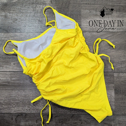 Viottiset Ruched Drawstring One Piece Swimsuit Size L