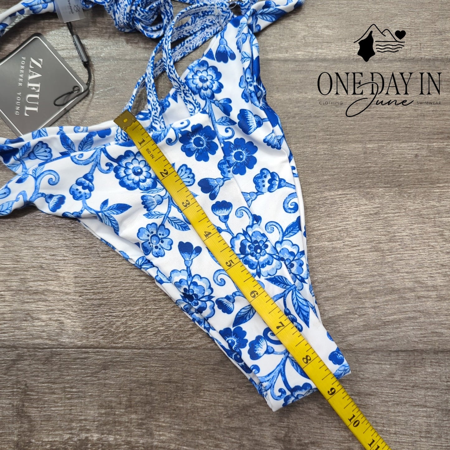 Zaful Bikini Blue White Floral Cheeky Tie Side 2 Piece Swimsuit NWT Size S