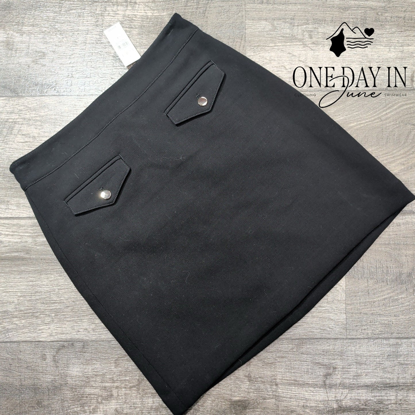 Loft 2 Pocket Mini Skirt Size 4