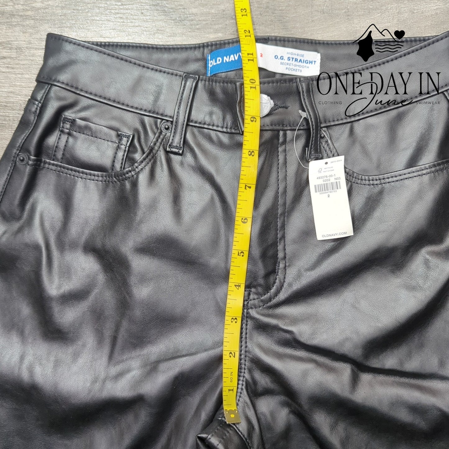 Old Navy High Rise OG Straight Faux Leather Pants Size 2