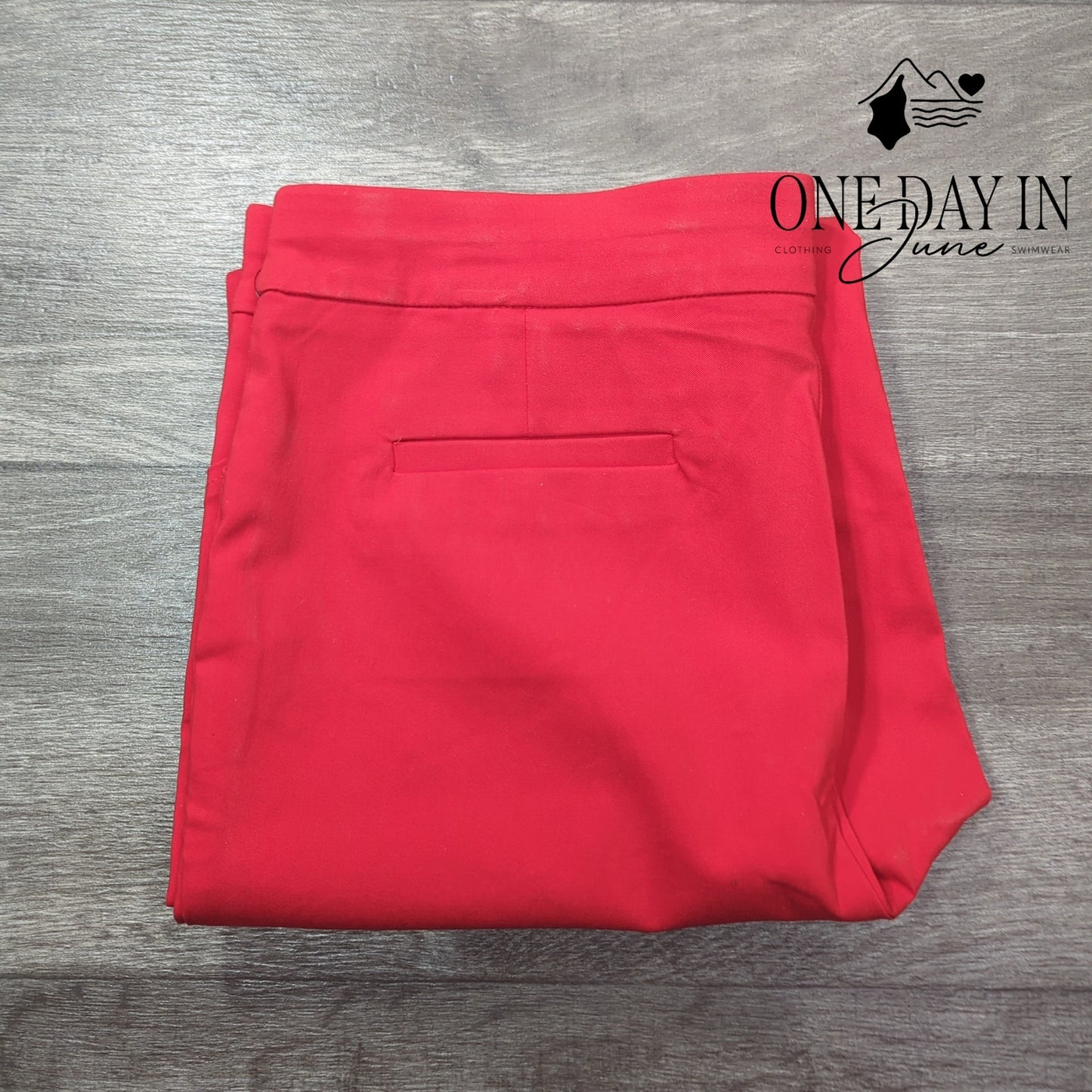 Counterparts Slimming Sensations Cropped Pants Size 14