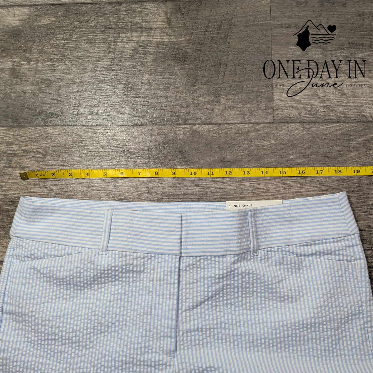 Loft Skinny Ankle Seersucker Pants Blue White Stripe NWT $79.99 Size 14