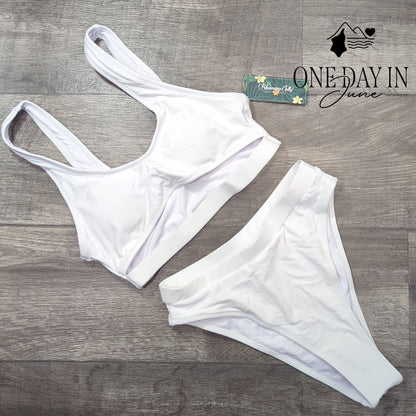 Blooming Jelly High Cut Bikini Swimsuit Size S