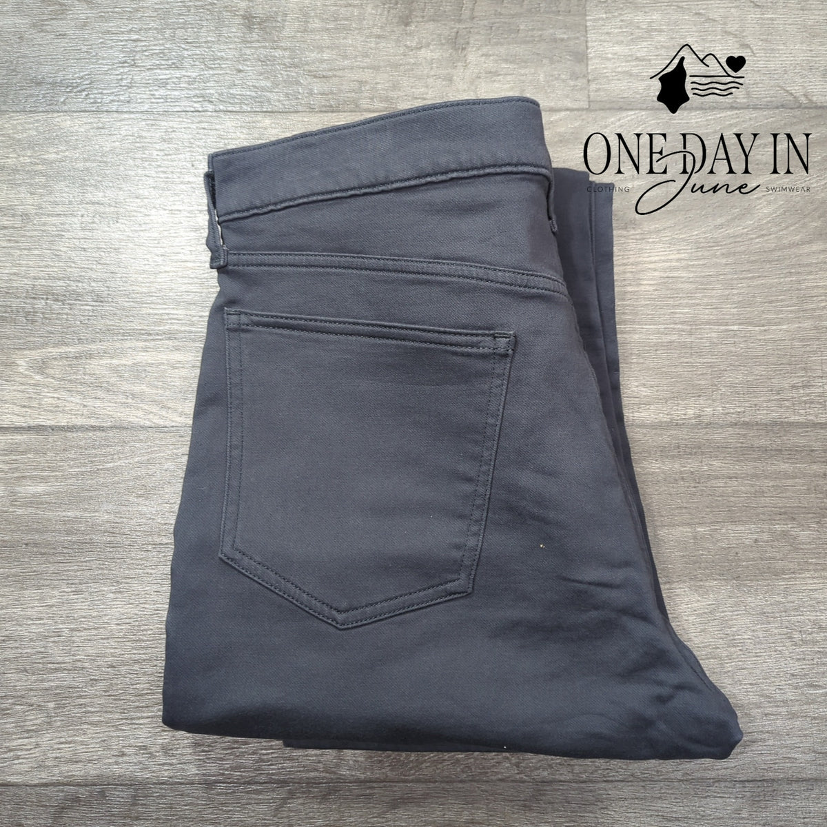 Banana Republic 5 Pocket Straight Leg Pants Gray Ebony NWT Size 34X30